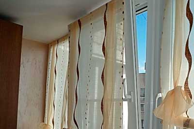 Шторы на балкон